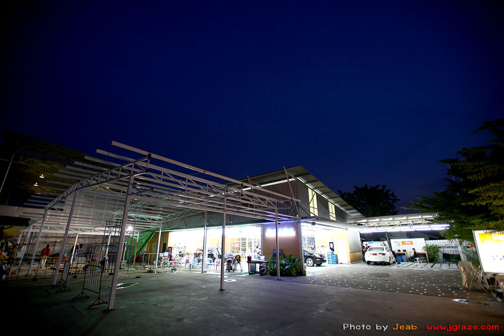 shop-100.jpg